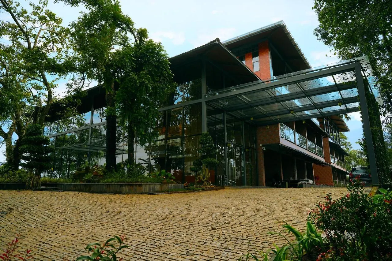 ***** Hotel Elephant Passage Munnar India